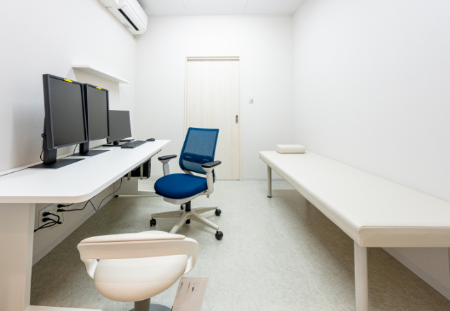 診察室2
